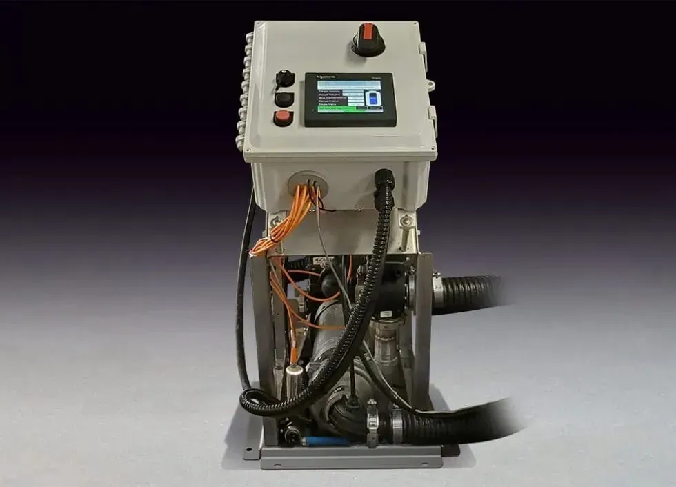 Digital SC-100 controls for optimized industrial machinery performance and connectivity.