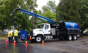 Efficient vacuum truck cleaning for urban streets and maintenance activities.