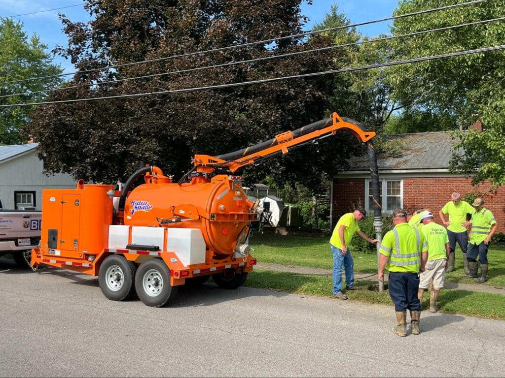 Utility crew using Hydro Spade for residential maintenance and repairs.
